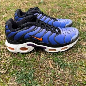Nike Air Max Plus OG Voltage Purple released in December of 2018